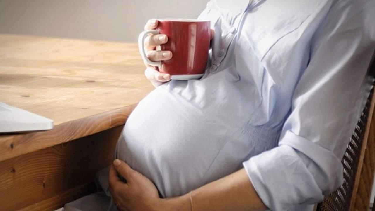 Selamatkah Jika Ibu Hamil Minum Kopi?