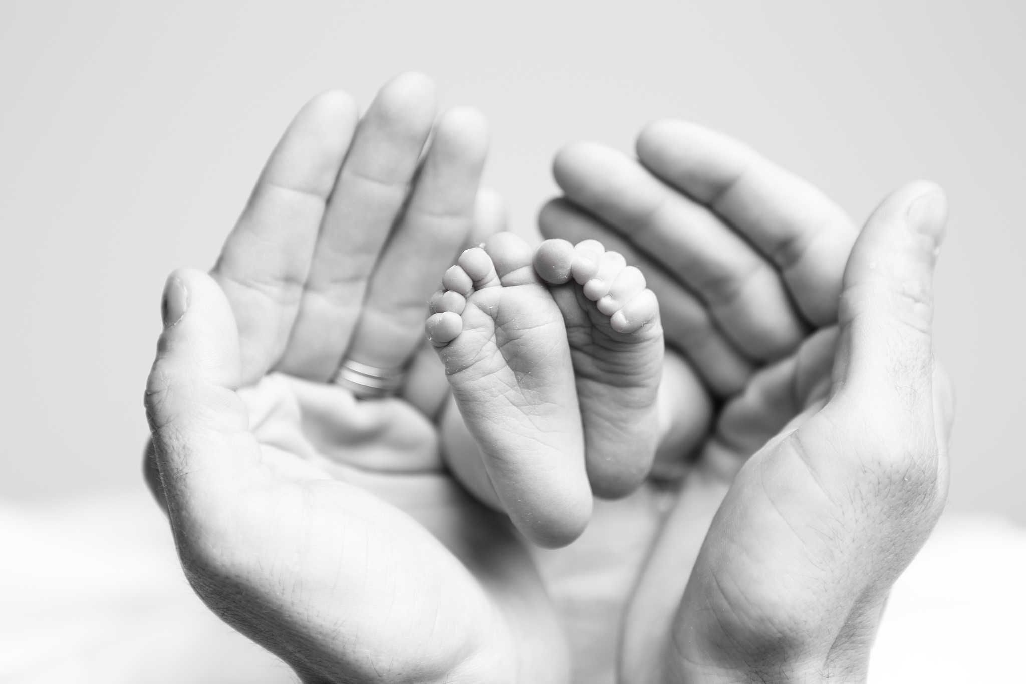 Mengapa Berat Badan Bayi Rendah semasa Lahir: Punca dan Rawatan