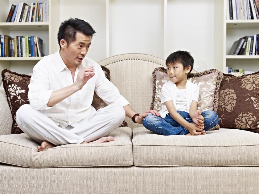 Apakah itu Helicopter Parenting?