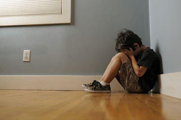 kesedihan-bantu-anak-anak-memahami