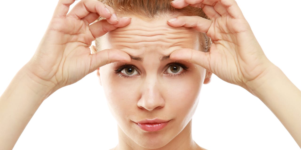 Natural Ways to Reduce Fine Lines Before Your 50s