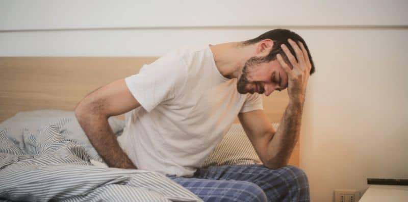 4 Punca Sakit Kepala Semasa Berpuasa Dan Cara Mengatasinya