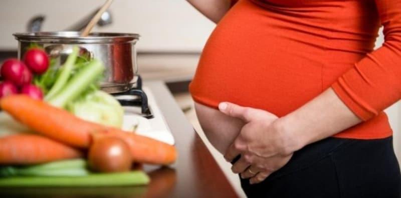 4 Makanan Yang Perlu Dielakkan Oleh Ibu Hamil Semasa Mengandung & Berpuasa!