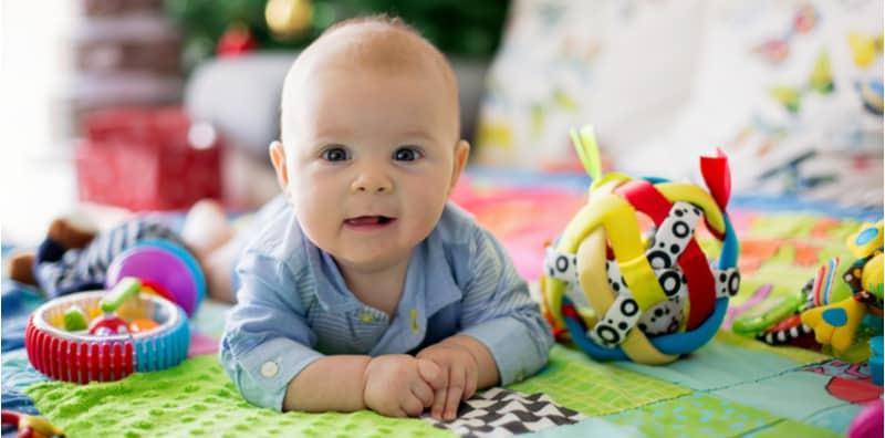 Ini Perihal Penjagaan Bayi Minggu Ke-13, Sentiasa Waspada Dengan Risiko Kematian Mengejut!