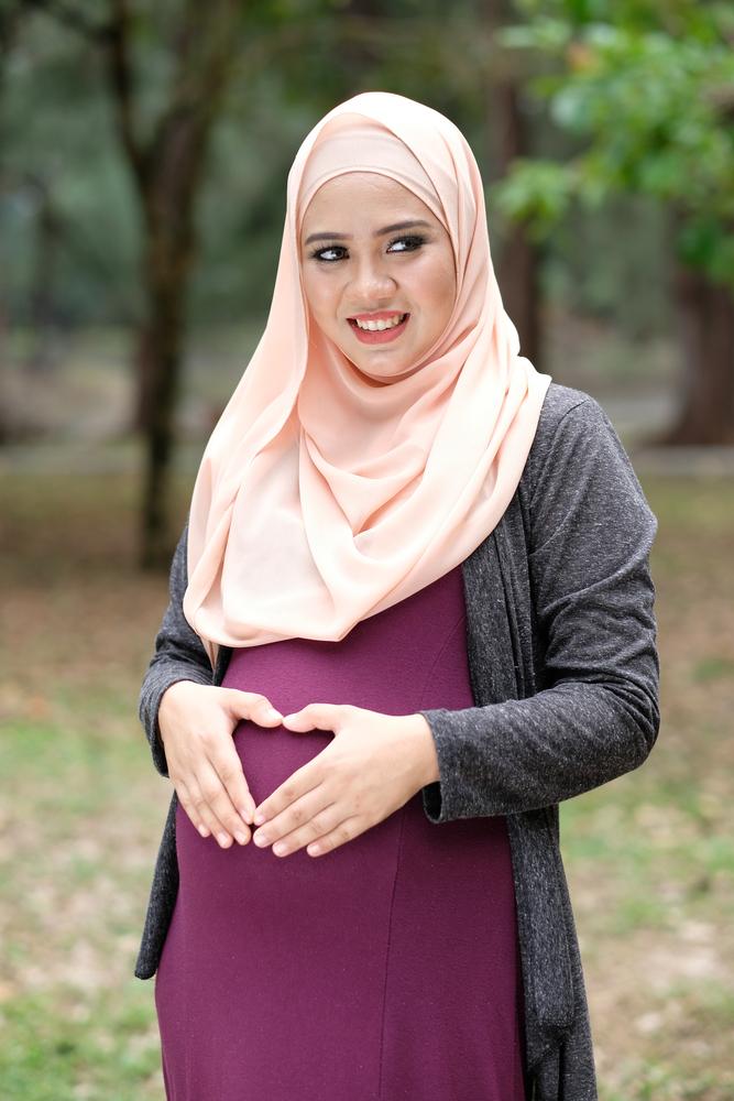 Berapa Keperluan Kalsium Ibu Hamil Sewaktu Puasa?