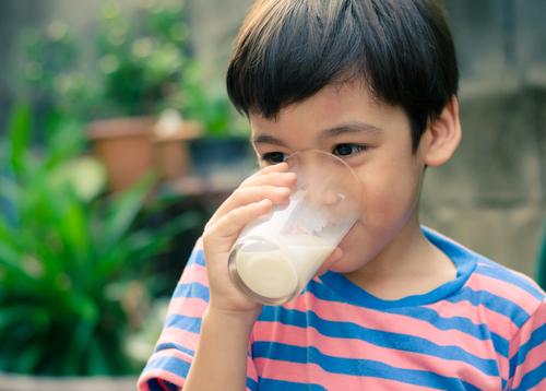 5 Sumber Kalsium Selain Susu Untuk Anak Anda