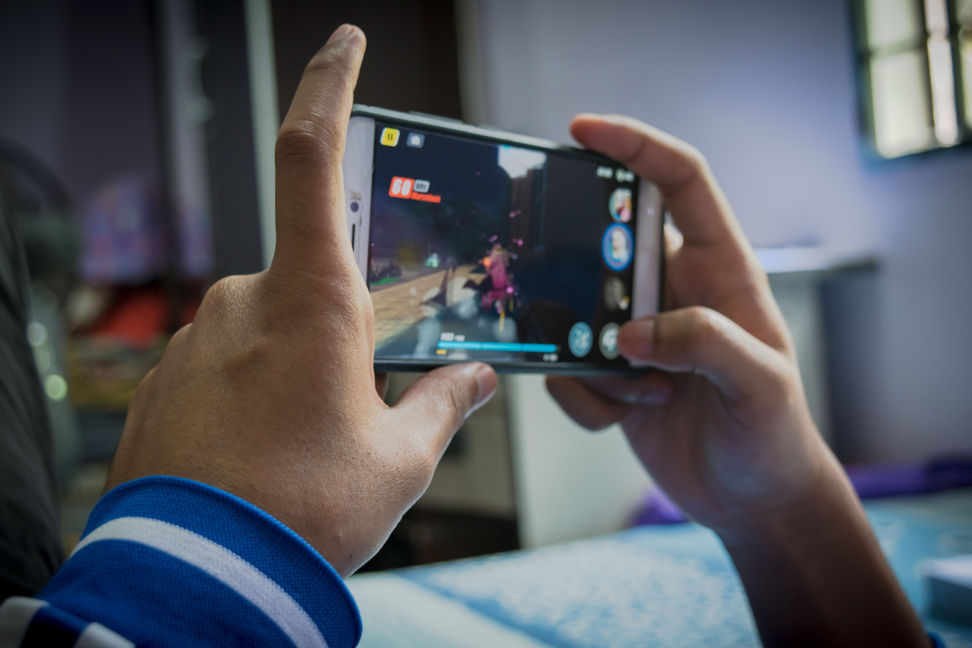 2 Daripada 7 Remaja Malaysia Mengalami Ketagihan Internet