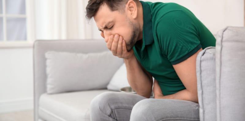 Rasa Nak Muntah Lepas Makan? Ikut 11 Tip Mudah Ini Untuk Hilangkan Loya!