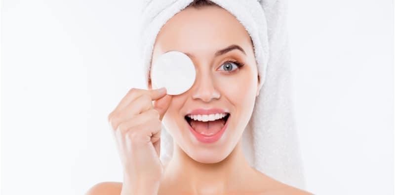 Nak Kulit Wajah Sentiasa Cantik? Ini Pencuci Muka Yang Terbaik Mengikut Jenis Kulit Anda!