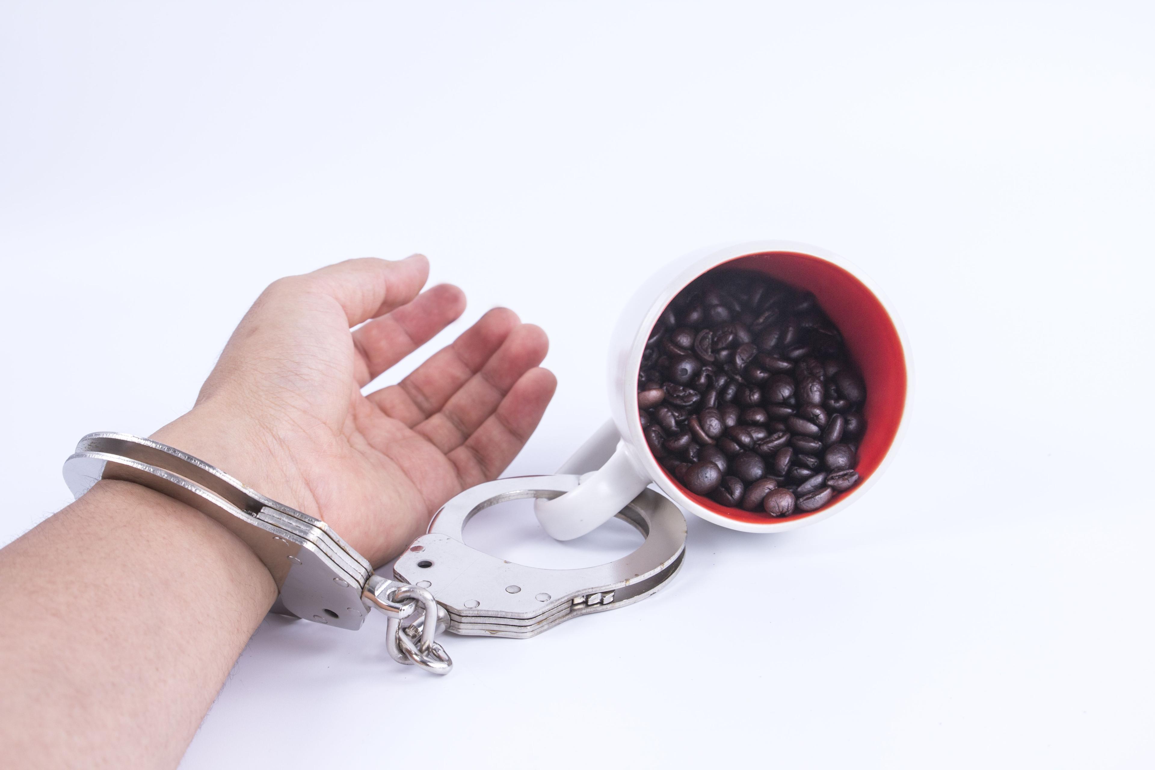 adakah-kafein-menyebabkan-ketagihan