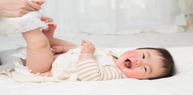 Ibu Baru Bersalin? Ini Cara Membersihkan Kemaluan Bayi Perempuan