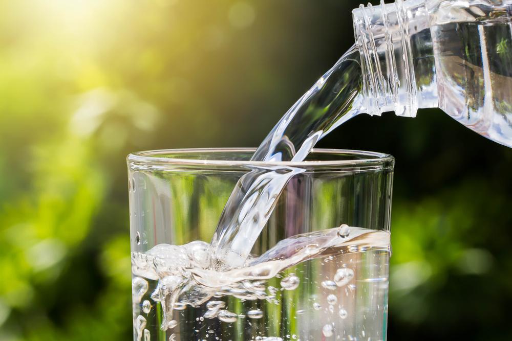 Manfaat 30 Hari Minum Air Kosong