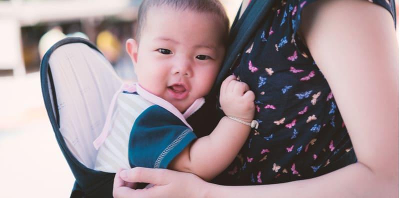 mengendong-bayi-selamat-atau-tidak