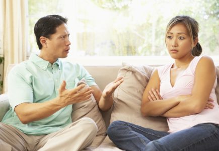 8-tabiat-merosakkan-rumah-tangga