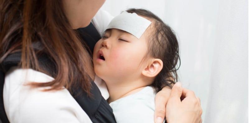 Hati-Hati Jika Anak Sakit Tekak Lebih 3 Hari Dan Demam Melebihi 38.3°C, Ini Sebabnya!