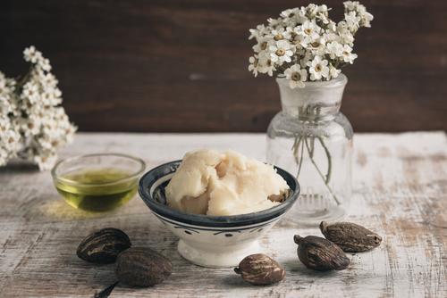 Bagaimana Untuk Membuat Pelembap Body Butter Anda Sendiri