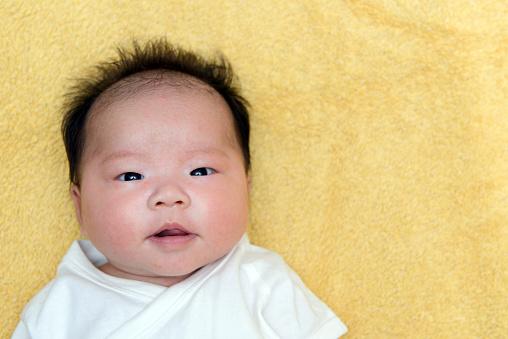 Posisi Tidur Bayi Paling Sesuai