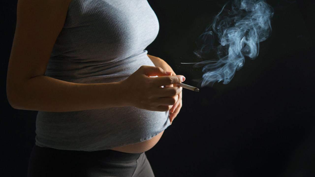 Awas! Bahana Asap Rokok Terhadap Bayi Anda