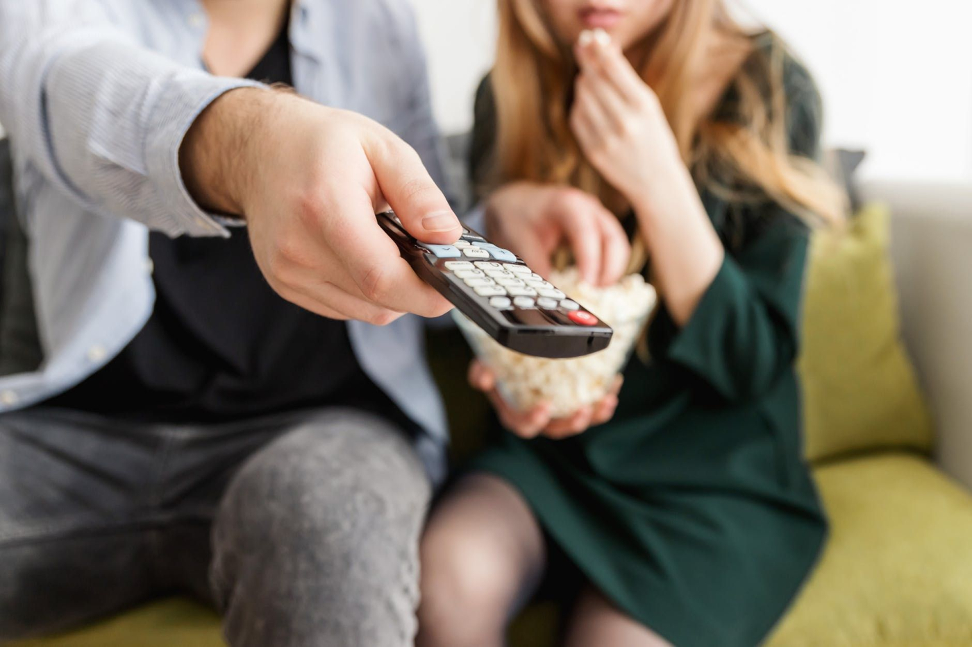 Bagaimana Televisyen Bantu Anak Anda Belajar?