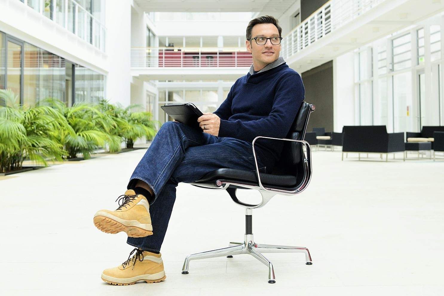 kesan-negatif-duduk-terlalu-lama