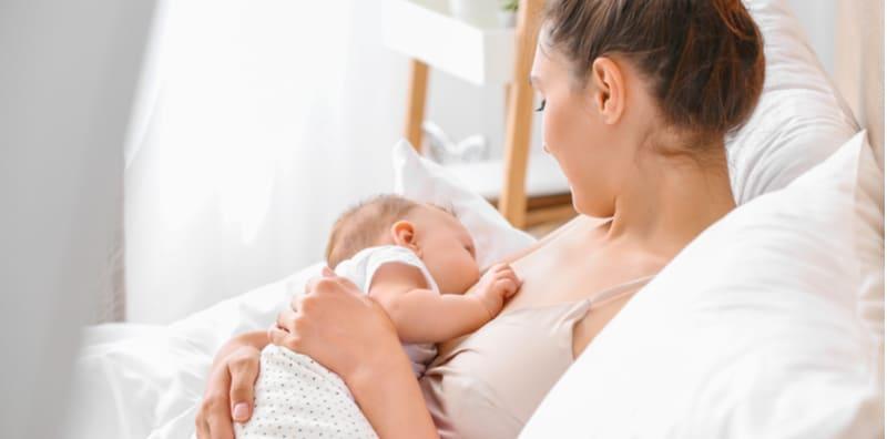 6 Makanan Berkhasiat Untuk Ibu Menyusu Ini Akan Buat Bayi Lebih Pintar!