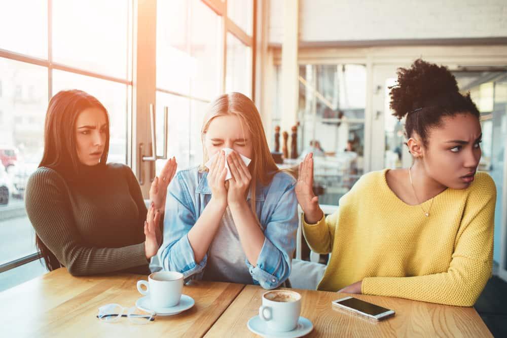 COVID19 Makin Tersebar, Ini 5 Fakta Menarik Tentang Bersin Yang Anda TAK Tahu