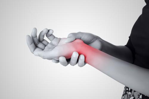 “Dequervain's Tenosynovitis”: Sakit Pada Ibu Jari Selepas Bersalin