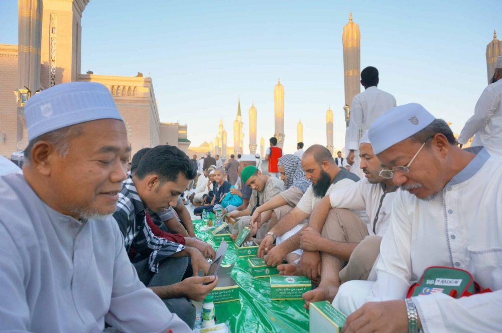 Kesilapan ketika Berbuka Puasa