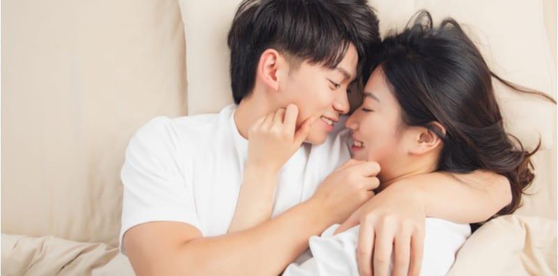 Sama-sama Nak Rasa Nikmat Semasa Hubungan Badan? Ikut 16 Tip PANAS Ala Kitab Kamasutra Ini