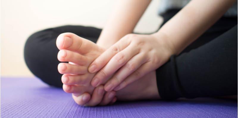 Kaki Kebas Ada Kaitan Dengan Kencing Manis? Jangan Pandang Remeh!