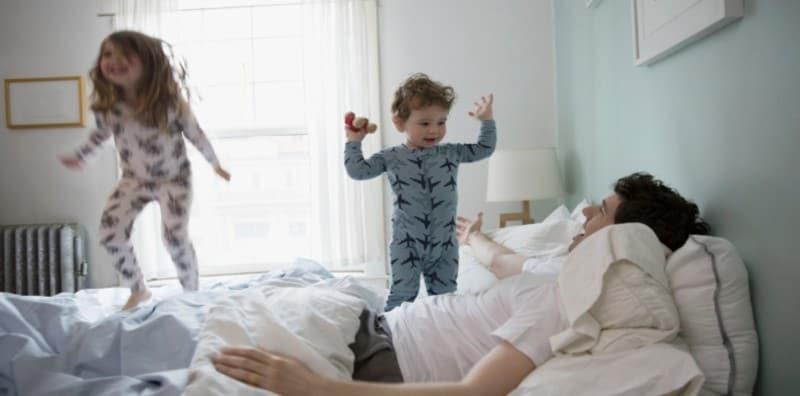 Selalu Sangat Cerita Pada Orang Tentang Anak, Salahkah Obses Dengan Anak Sendiri?