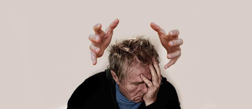 Can A Migraine Really Paralyse You? Know the Complications