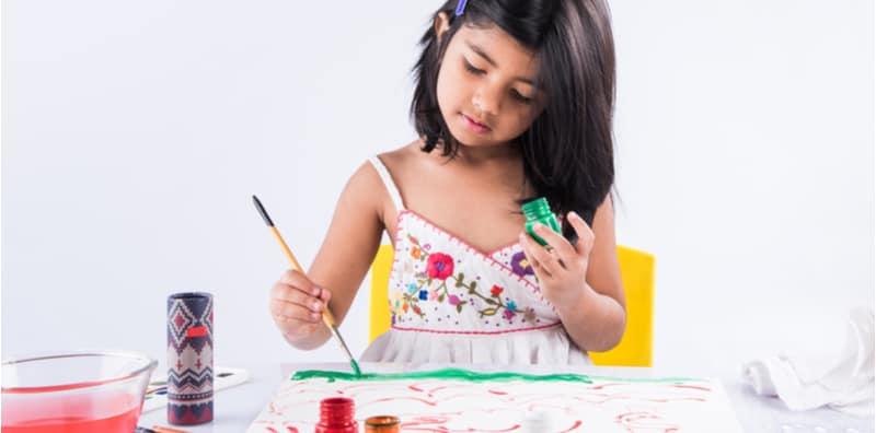 Lukisan Dan Contengan Satu Bentuk Komunikasi & Bimbingan Penting Selain ABC Yang Penting!