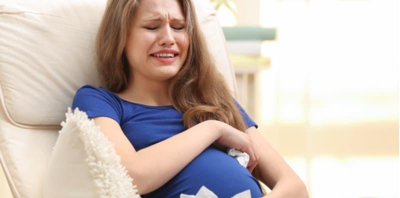 Alamak! Isteri Alami Perubahan Mood Yang Kronik Semasa Hamil, Ini 7 Cara Nak Melayan Karenah Dia