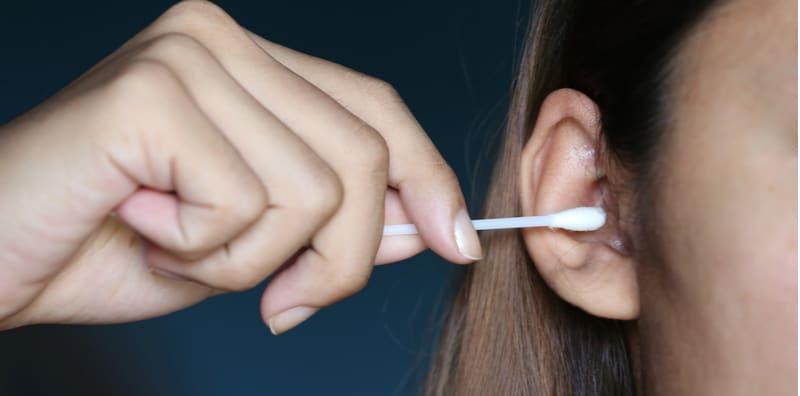 berhenti-korek-tahi-telinga