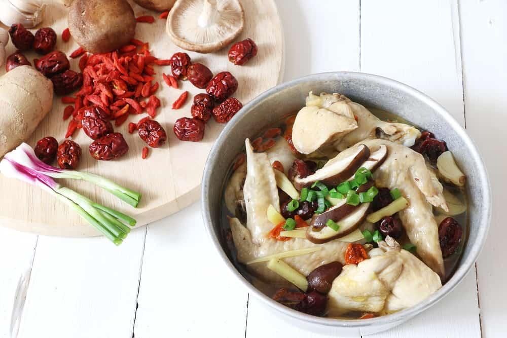 3 Menu Makanan Berpantang Yang BAGUS Bagi Wanita Selepas Bersalin, Jom Try!