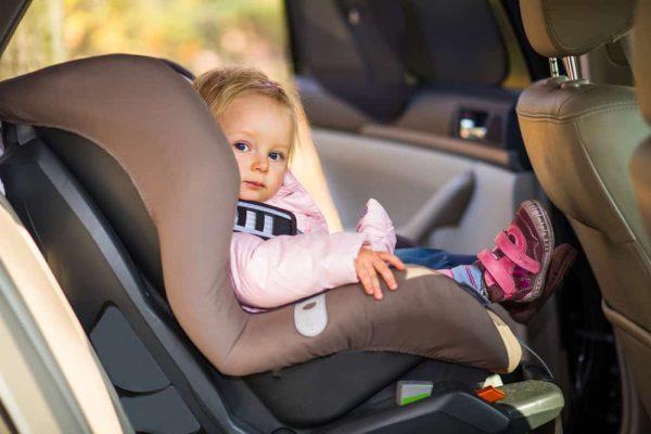 Parents, Sila Ambil Perhatian! Ini 9 Tip TIDAK Tertinggal Anak Dalam Kereta