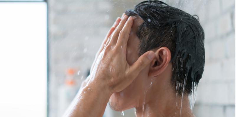 Mandi Air Panas Atau Sejuk, Mana Satu Yang Lebih Baik? Ini Jawapannya!