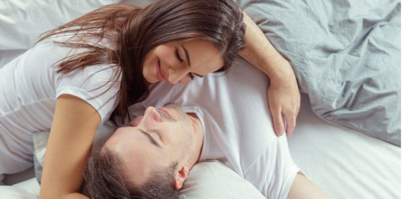 Anda Seorang Yang Aktif Berhubungan Seksual? Jangan Sorok Daripada Doktor!