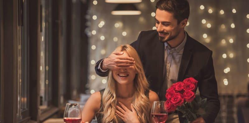 Ini Sebab Suami Isteri WAJIB Ingat Tarikh Ulang Tahun Perkahwinan, Ada Rahsianya Demi Kebahagiaan!