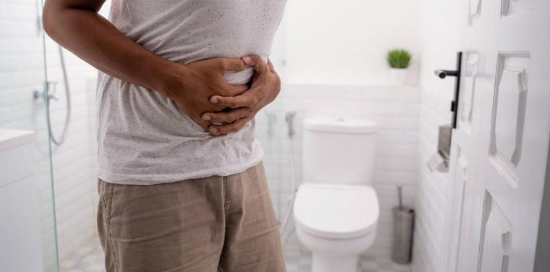 Berak Keluar Darah BAHAYA! Ada 7 Punca Sebenar, Yang 'Last' Tu Boleh Buat Kecut Perut!