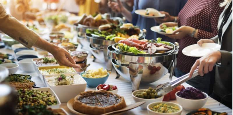 AWAS! Jangan Setuju Sertai Makan Buffet Di Hotel, Boleh Jadi Penyebab COVID-19!