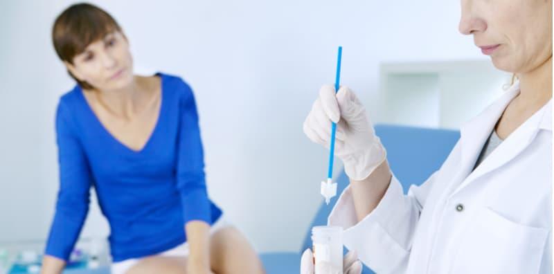 Ujian Pap Smear Untuk Kesan Kanser Serviks, Tapi Boleh Juga Ke Wanita Nak Check Kanser Ovari?