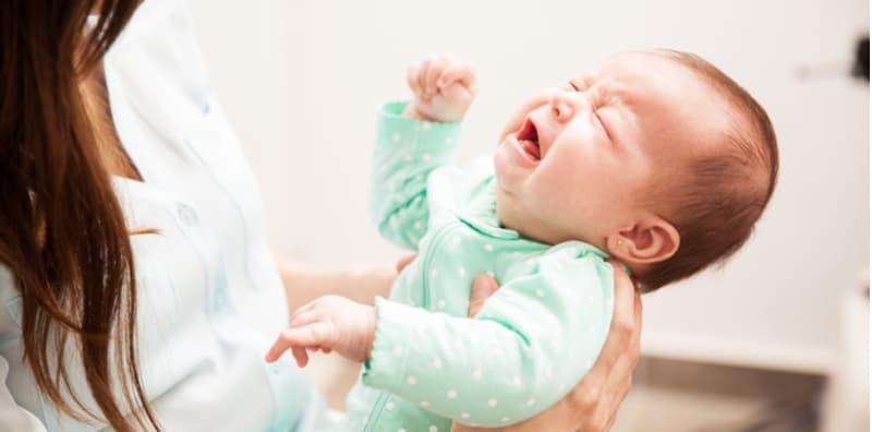 Ibu, Jangan Pandang Remeh Jika Anak Menangis Tak Keluar Air Mata! Ada 4 Punca Kena Pantau
