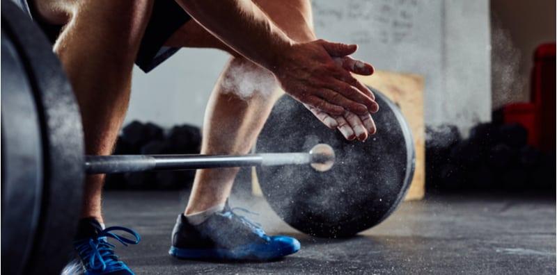 Awas, Penggemar Sukan Angkat Berat! Anda Berisiko Alami Penyakit Mata Ini, Boleh Buta Tau!