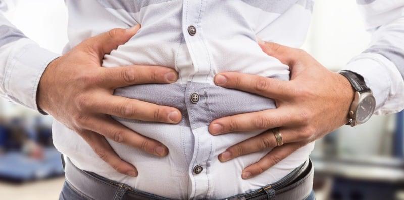 Betul Ke Makan Bersulam Air Punca Perut Buncit? Jom Bongkar 3 Hal Yang Dikaitkan Dengannya