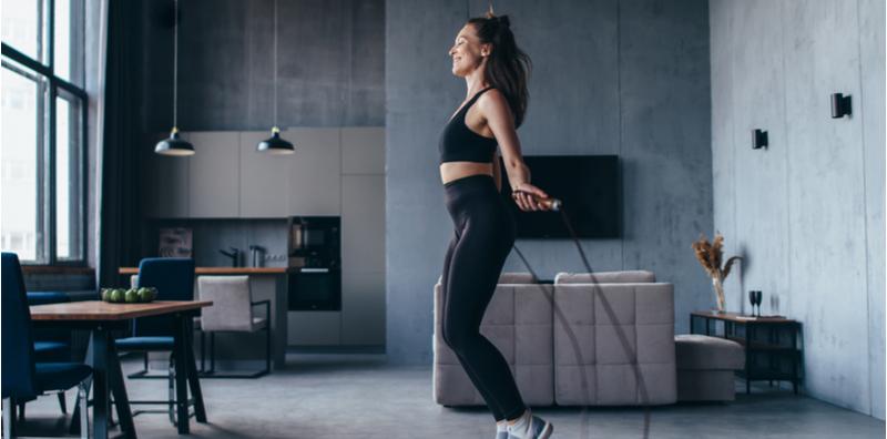 Wanita Yang Gemar 'Skipping', Ambil Tahu Ya! Ini Fakta Tentang Melompat Buat Peranakan Jatuh