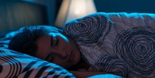 Berapa Jumlah Tidur Yang Mencukupi? Tidur 5 Jam Sehari Tingkatkan Risiko Osteoporosis!