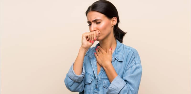 Kena Tahu, Penyakit Radang Paru-paru Mungkin Akan Sebabkan 6 Komplikasi Serius Ini!