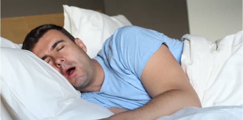 Selalu Keluar Air Liur Basi Masa Tidur? Hati-hati Ya, Ia Mungkin Berpunca Akibat Sakit Tekak!